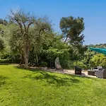 Summertime Villa