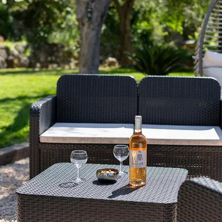 Summertime Villa Nizza