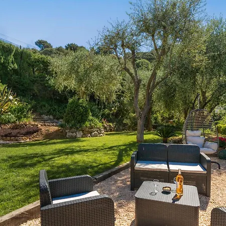 Summertime Villa Nizza
